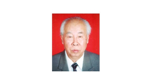 崔瑞珍.1980年－1984年任學校校長；1984年－1989年任學校黨委書記