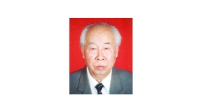崔瑞珍.1980年－1984年任學校校長；1984年－1989年任學校黨委書記